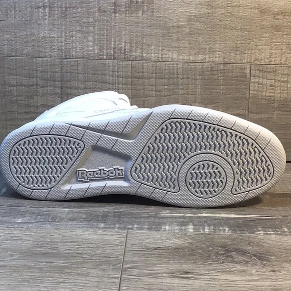 Reebok Royal Basketball CN4107